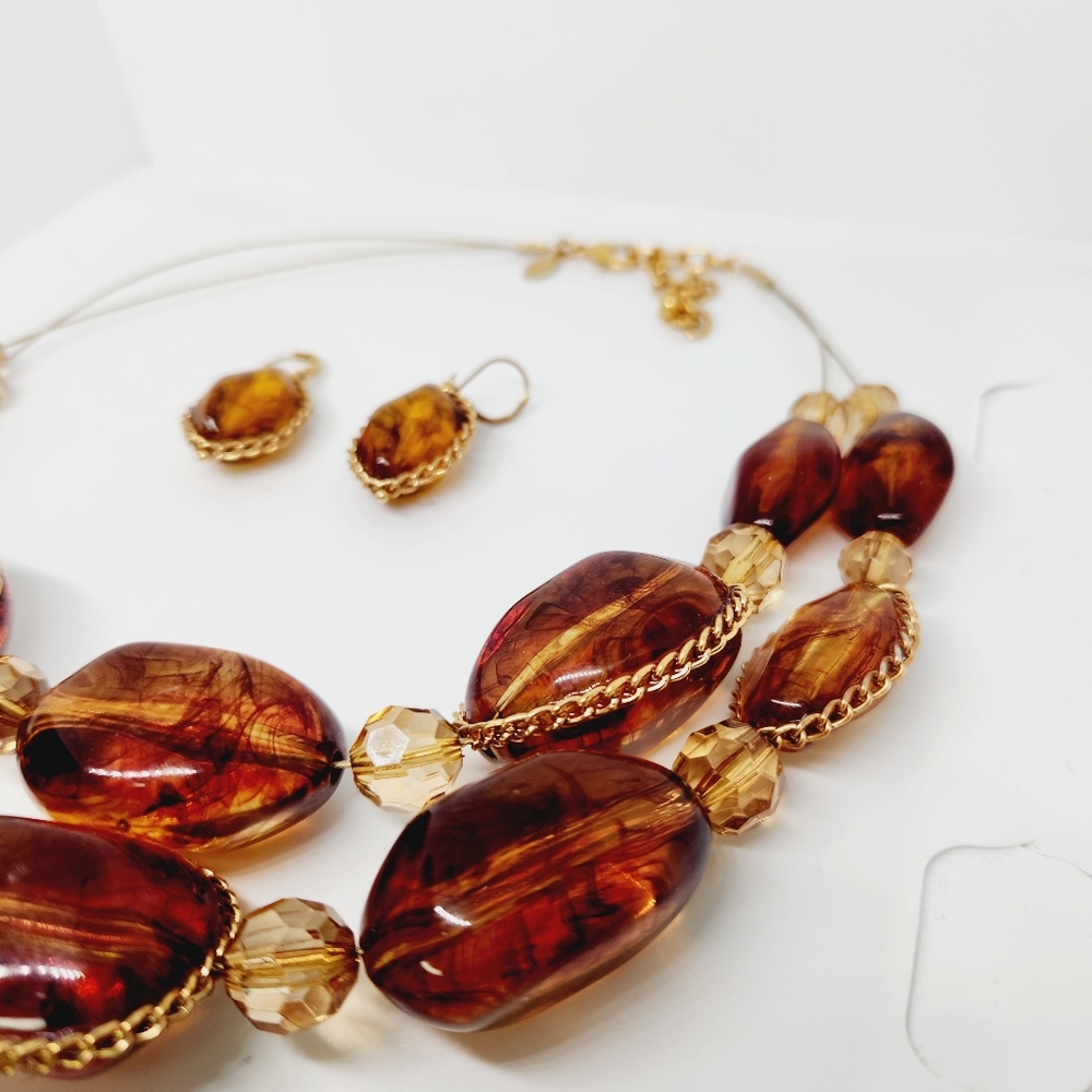 Joan Rivers Chunky Lucite Faux Amber Heavy Statement Necklace And Earring Set - Picture 7 of 11